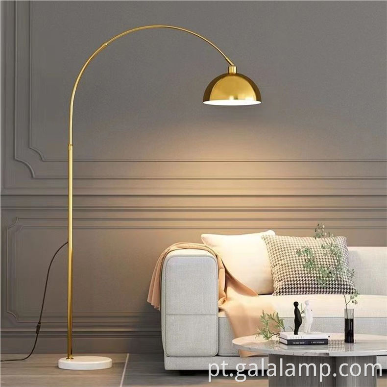 Modern-Adjustable-Height-Standing-Lamp-Gold